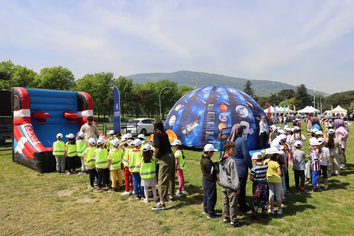 Uluslararası Spor Festivali’nde çocuklar doyasıya eğlendi